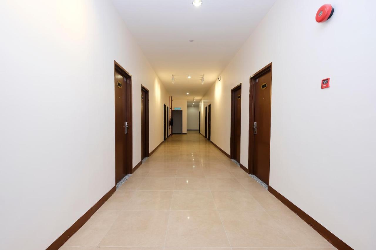 Super Oyo 43935 Mancalin Hotel Kuantan Buitenkant foto