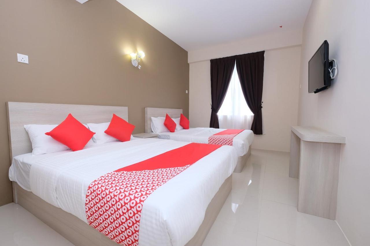 Super Oyo 43935 Mancalin Hotel Kuantan Buitenkant foto