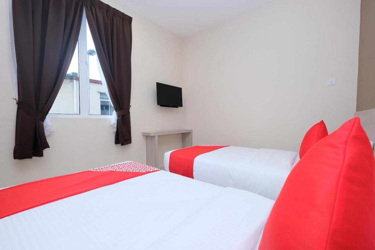 Super Oyo 43935 Mancalin Hotel Kuantan Buitenkant foto