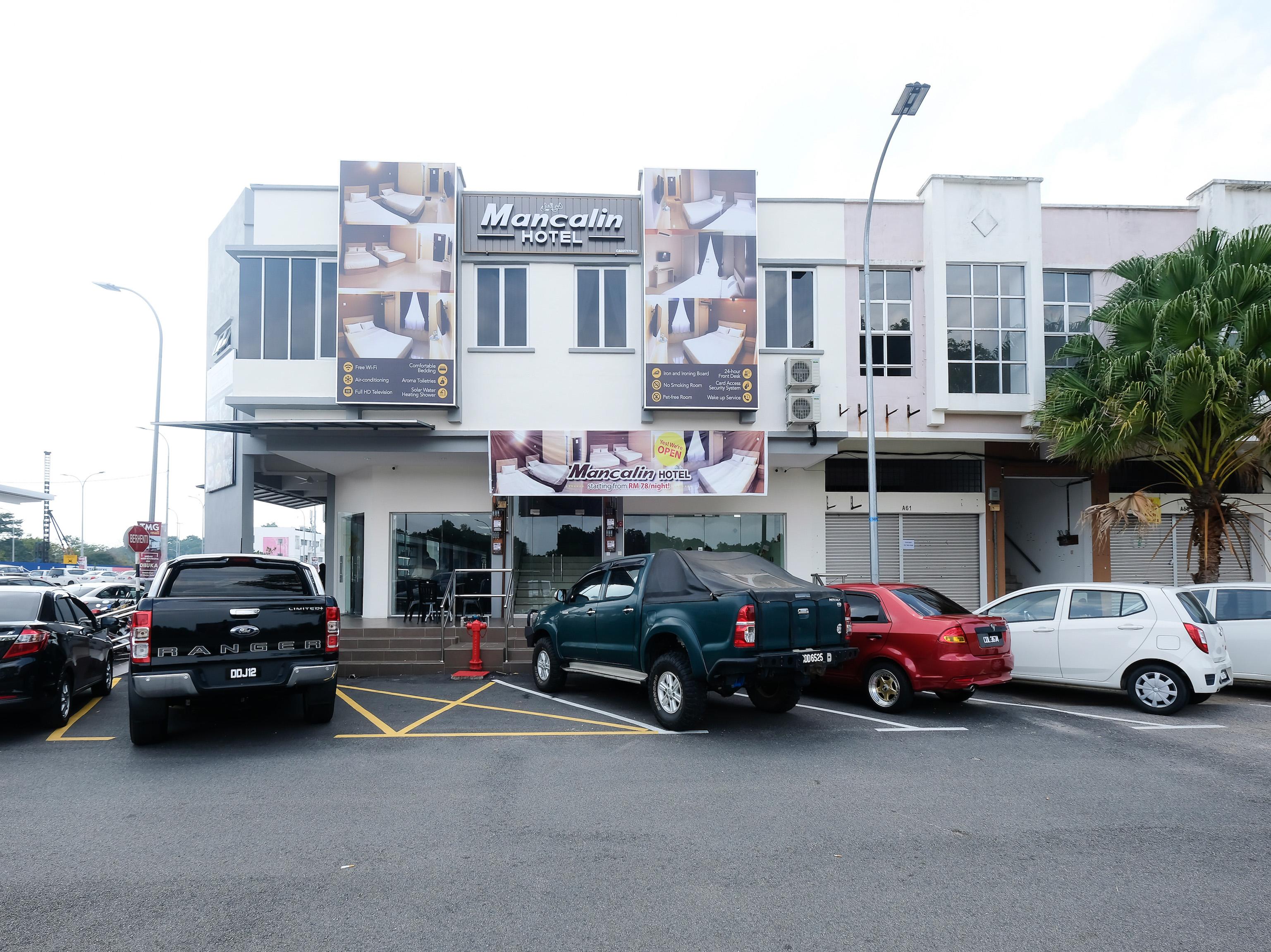 Super Oyo 43935 Mancalin Hotel Kuantan Buitenkant foto