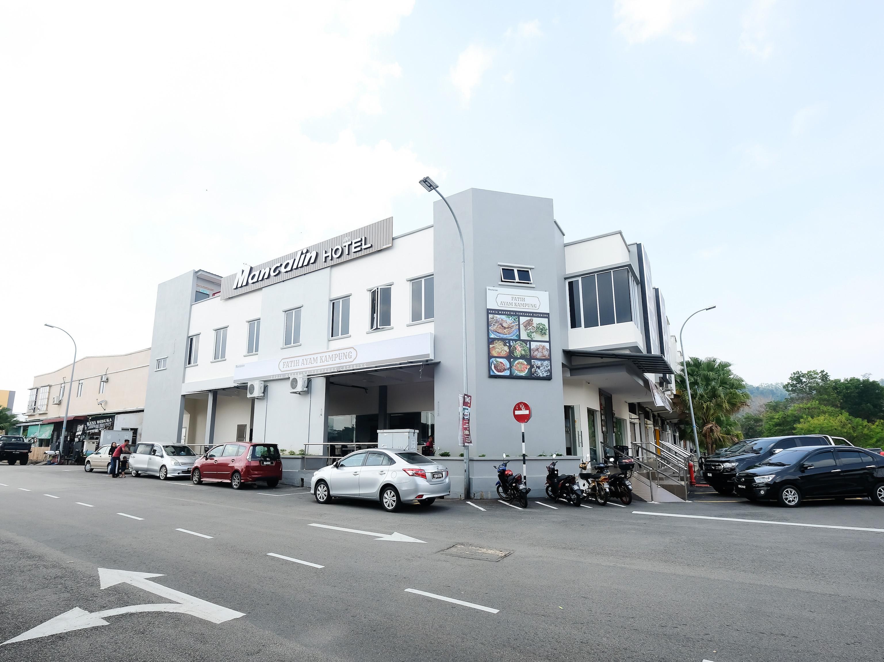 Super Oyo 43935 Mancalin Hotel Kuantan Buitenkant foto