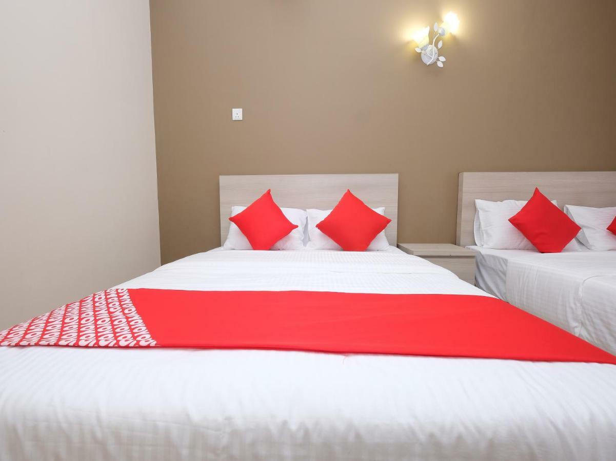 Super Oyo 43935 Mancalin Hotel Kuantan Buitenkant foto